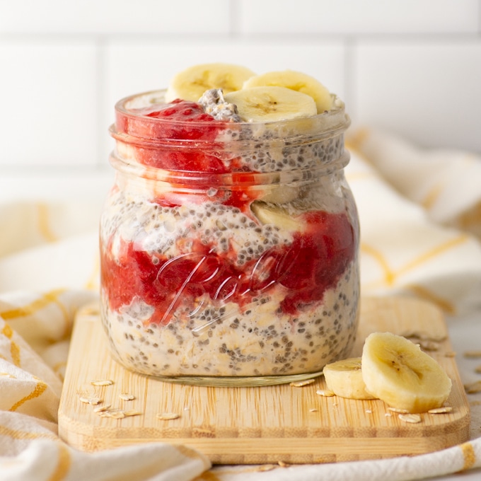 Overnight Strawberry & Banana Oats